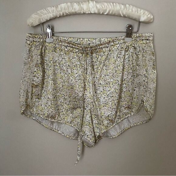 Jason Wu Pajama Shorts Lace Trim Satin Runner Stretch Yellow Floral Comfy Cute - Picture 11 of 11